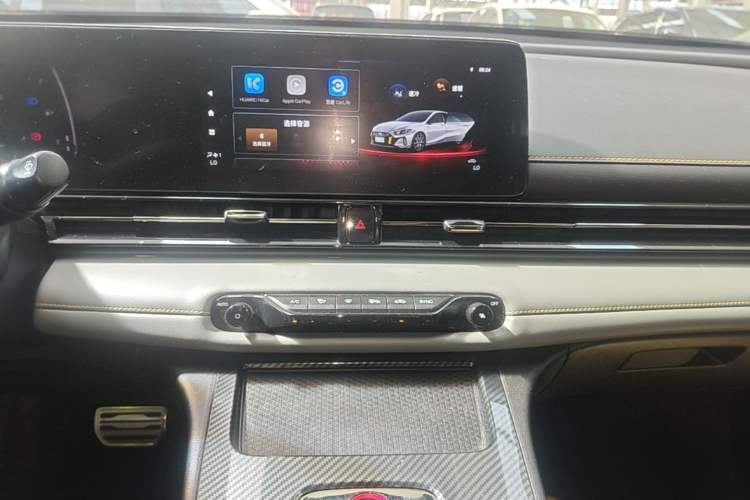 Used GAC Trumpchi EMPOW 2021 270T DCT J15 Version Audio And AC Panel