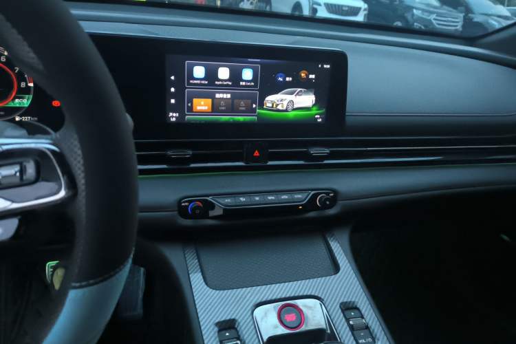 Used GAC Trumpchi EMPOW 2021 270T DCT J15 Version Audio And AC Panel