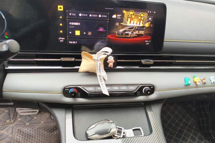 Used GAC Trumpchi EMPOW 2021 270T DCT J16 Version Audio And AC Panel