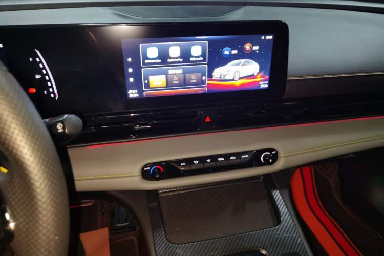 Used GAC Trumpchi EMPOW 2021 270T DCT J15 Version Audio And AC Panel