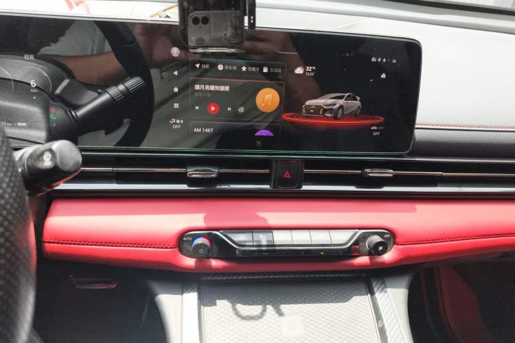 Used GAC Trumpchi EMPOW 2021 270T DCT J16 Version Audio And AC Panel