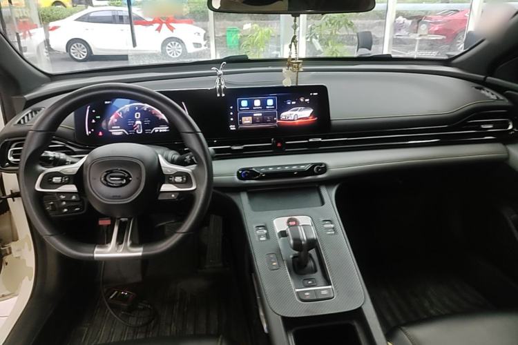 Used GAC Trumpchi EMPOW 2021 270T DCT J11 Version Center Console