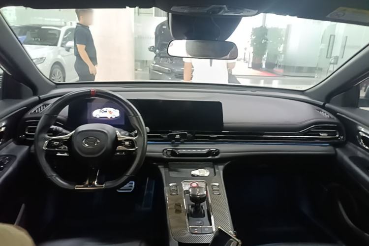 Used GAC Trumpchi EMPOW 2021 270T DCT J15 Version Center Console