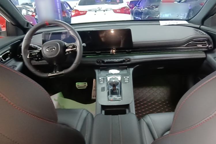 Used GAC Trumpchi EMPOW 2021 270T DCT J16 Version Center Console