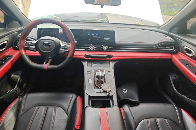 Used GAC Trumpchi EMPOW 2021 270T DCT J11 Version Center Console