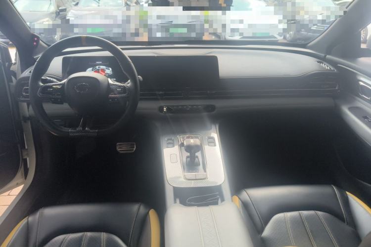 Used GAC Trumpchi EMPOW 2021 270T DCT J16 Version Center Console