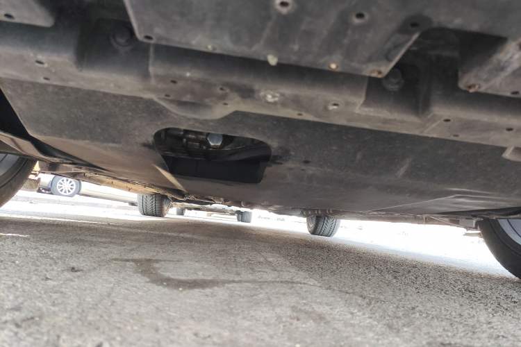 Used GAC Trumpchi EMPOW 2021 270T DCT J15 Version Chassis Front