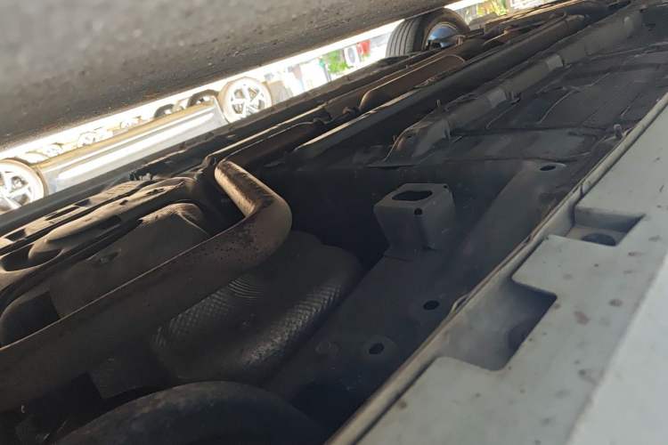 Used GAC Trumpchi EMPOW 2021 270T DCT J11 Version Chassis Rear Left