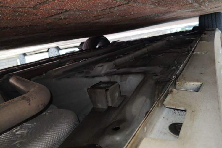 Used GAC Trumpchi EMPOW 2021 270T DCT J15 Version Chassis Rear Left