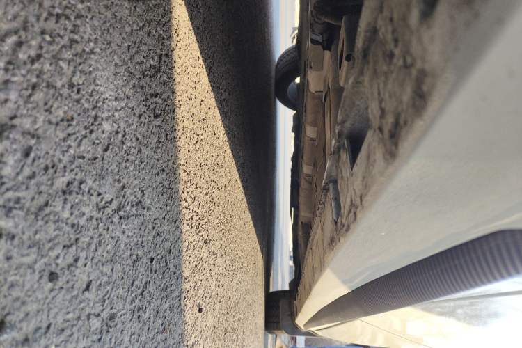 Used GAC Trumpchi EMPOW 2021 270T DCT J15 Version Chassis Rear Right