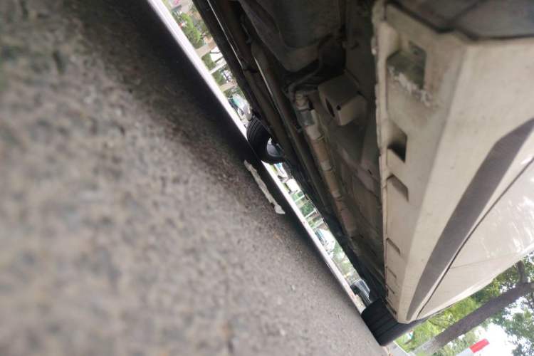 Used GAC Trumpchi EMPOW 2021 270T DCT J15 Version Chassis Rear Right