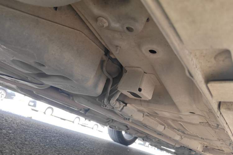 Used GAC Trumpchi EMPOW 2021 270T DCT J15 Version Chassis Rear Right