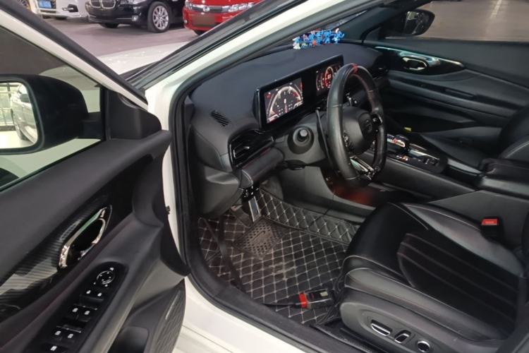 Used GAC Trumpchi EMPOW 2021 270T DCT J16 Version Driver Seat