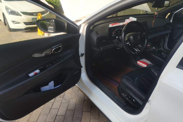 Used GAC Trumpchi EMPOW 2021 270T DCT J16 Version Driver Seat