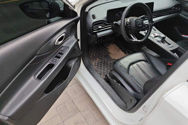 Used GAC Trumpchi EMPOW 2021 270T DCT J11 Version Driver Seat