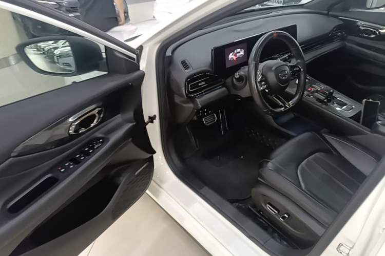 Used GAC Trumpchi EMPOW 2021 270T DCT J15 Version Driver Seat