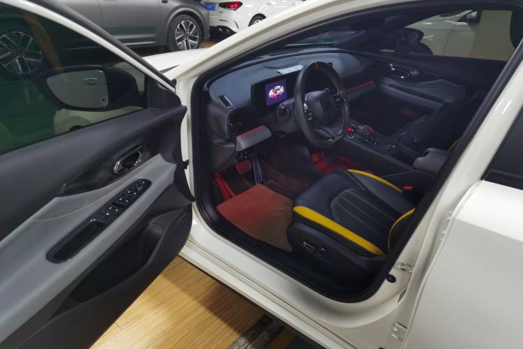 Used GAC Trumpchi EMPOW 2021 270T DCT J15 Version Driver Seat