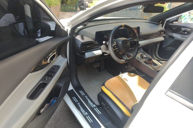 Used GAC Trumpchi EMPOW 2021 270T DCT J15 Version Driver Seat