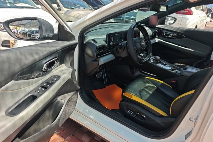 Used GAC Trumpchi EMPOW 2021 270T DCT J16 Version Driver Seat