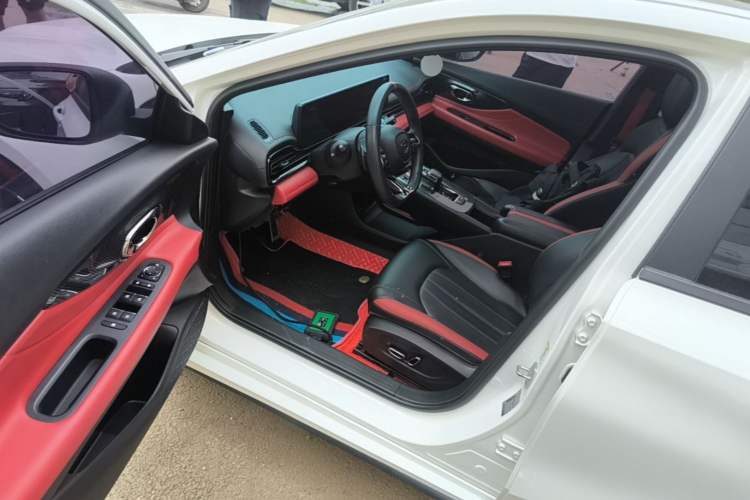 Used GAC Trumpchi EMPOW 2021 270T DCT J15 Version Driver Seat