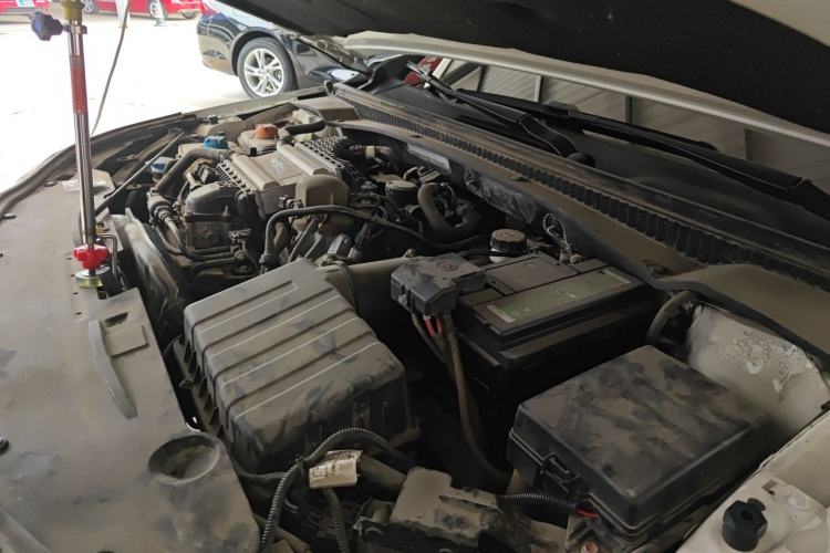 Used GAC Trumpchi EMPOW 2021 270T DCT J16 Version Engine Bay