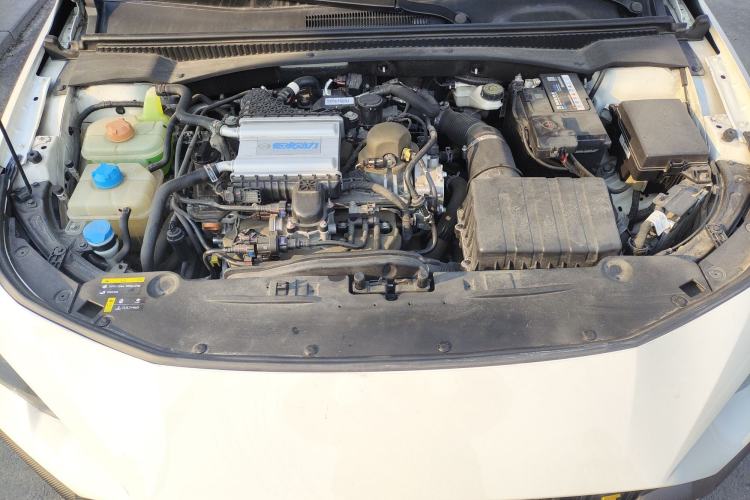 Used GAC Trumpchi EMPOW 2021 270T DCT J15 Version Engine Bay