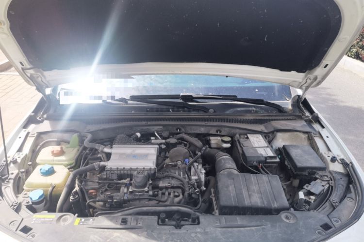 Used GAC Trumpchi EMPOW 2021 270T DCT J16 Version Engine Bay