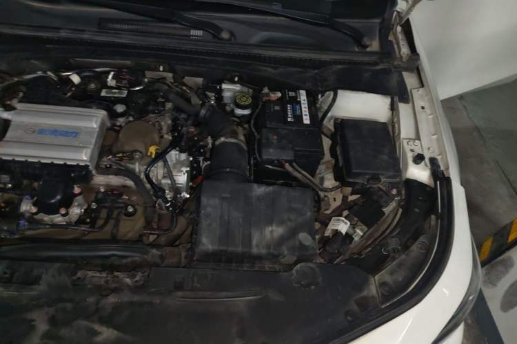 Used GAC Trumpchi EMPOW 2021 270T DCT J11 Version Engine Bay Left