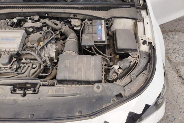 Used GAC Trumpchi EMPOW 2021 270T DCT J16 Version Engine Bay Left