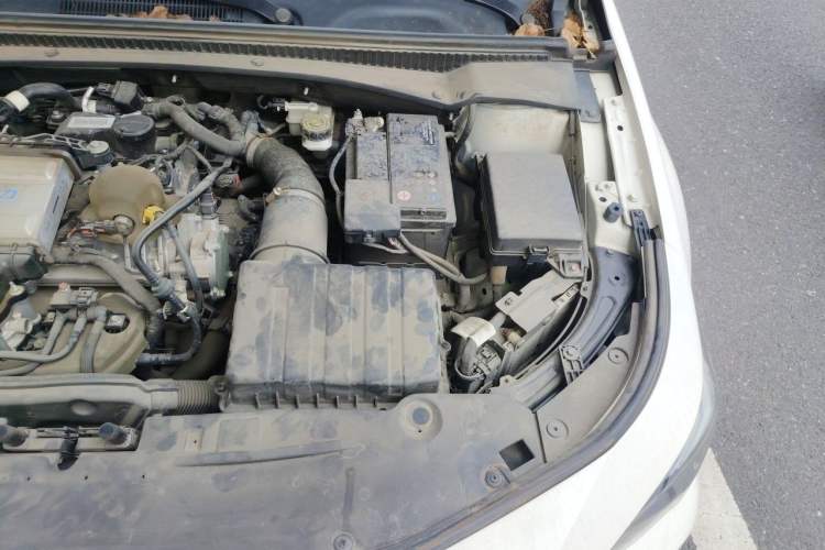 Used GAC Trumpchi EMPOW 2021 270T DCT J15 Version Engine Bay Left