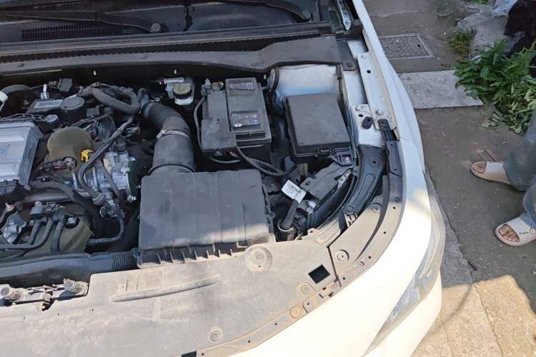 Used GAC Trumpchi EMPOW 2021 270T DCT J11 Version Engine Bay Left