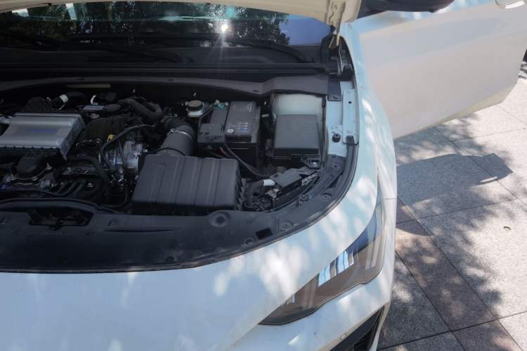 Used GAC Trumpchi EMPOW 2021 270T DCT J16 Version Engine Bay Left