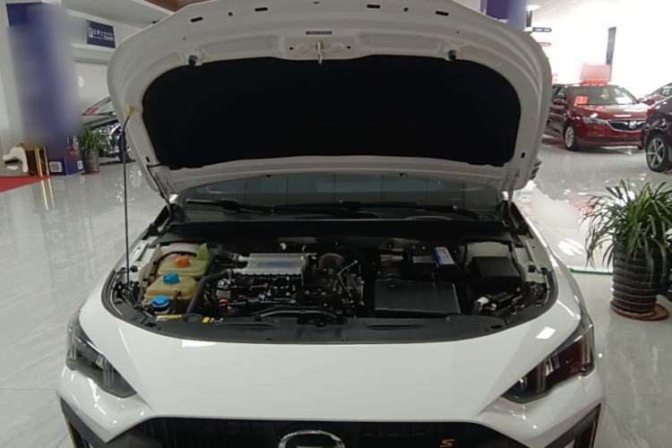Used GAC Trumpchi EMPOW 2021 270T DCT J16 Version Engine Bay