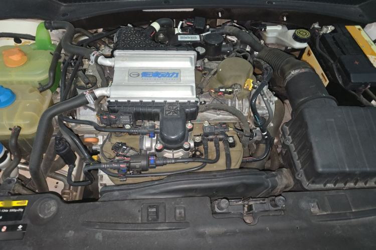 Used GAC Trumpchi EMPOW 2021 270T DCT J15 Version Engine Bay