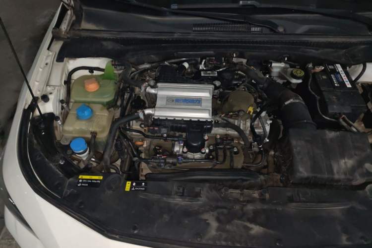 Used GAC Trumpchi EMPOW 2021 270T DCT J11 Version Engine Bay Right