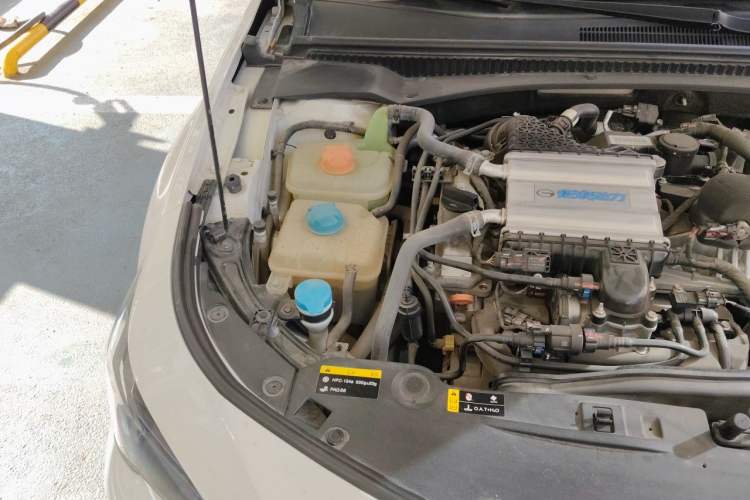 Used GAC Trumpchi EMPOW 2021 270T DCT J15 Version Engine Bay Right