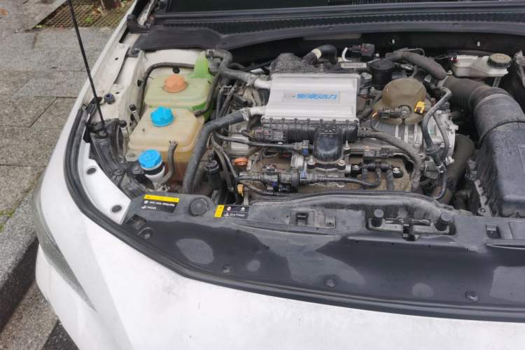 Used GAC Trumpchi EMPOW 2021 270T DCT J16 Version Engine Bay Right
