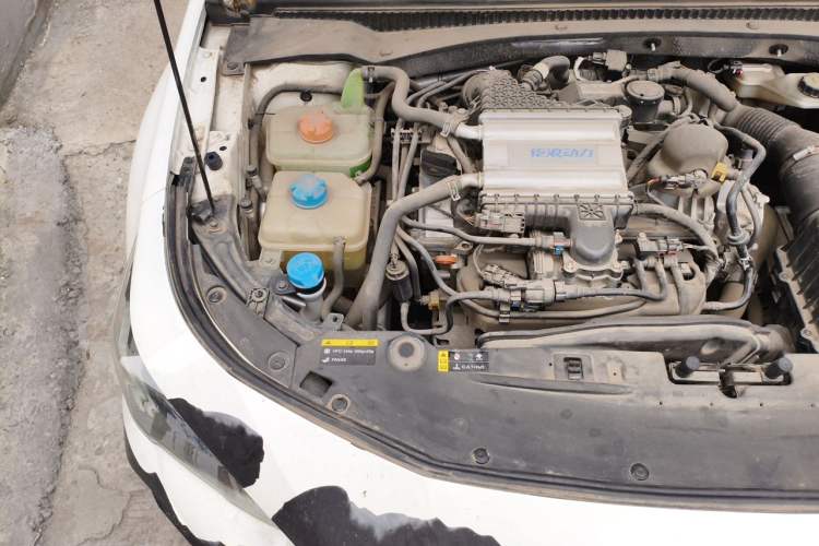 Used GAC Trumpchi EMPOW 2021 270T DCT J16 Version Engine Bay Right