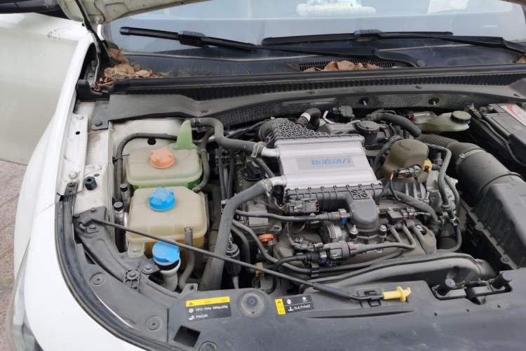 Used GAC Trumpchi EMPOW 2021 270T DCT J16 Version Engine Bay Right