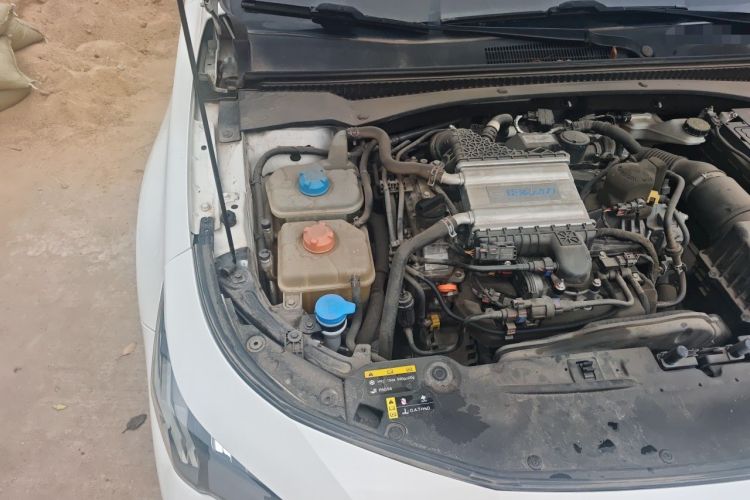 Used GAC Trumpchi EMPOW 2021 270T DCT J16 Version Engine Bay Right