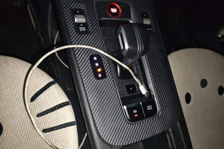 Used GAC Trumpchi EMPOW 2021 270T DCT J11 Version Gear Lever
