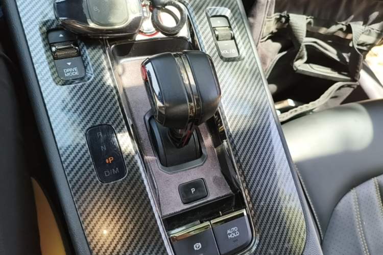 Used GAC Trumpchi EMPOW 2021 270T DCT J15 Version Gear Lever