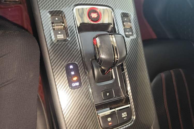Used GAC Trumpchi EMPOW 2021 270T DCT J16 Version Gear Lever