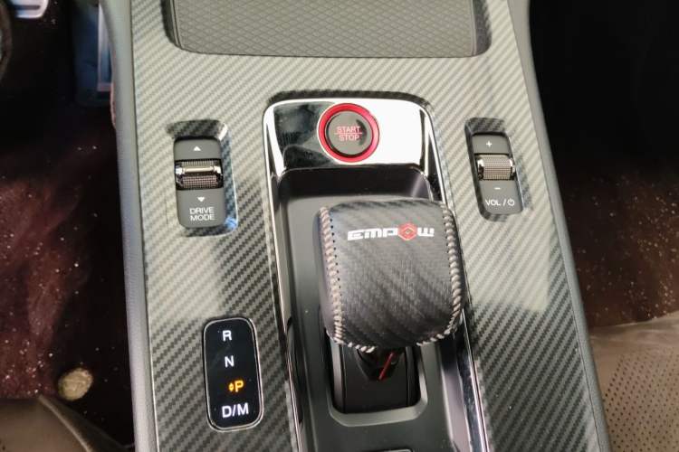 Used GAC Trumpchi EMPOW 2021 270T DCT J15 Version Gear Lever