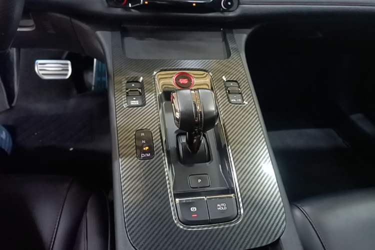 Used GAC Trumpchi EMPOW 2021 270T DCT J15 Version Gear Lever