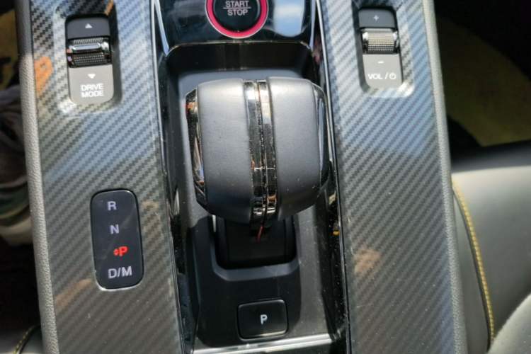Used GAC Trumpchi EMPOW 2021 270T DCT J16 Version Gear Lever
