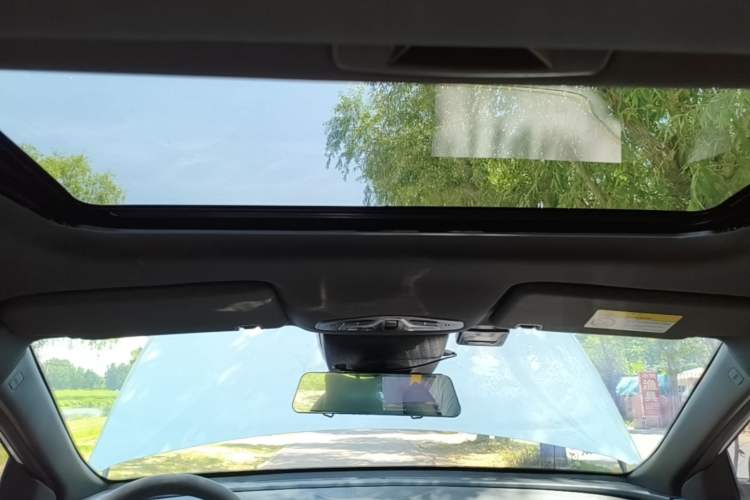 Used GAC Trumpchi EMPOW 2021 270T DCT J15 Version Headliner