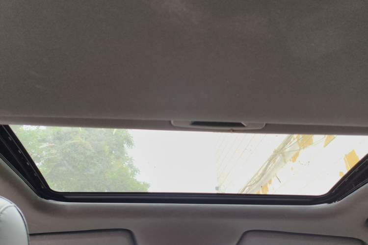 Used GAC Trumpchi EMPOW 2021 270T DCT J16 Version Headliner