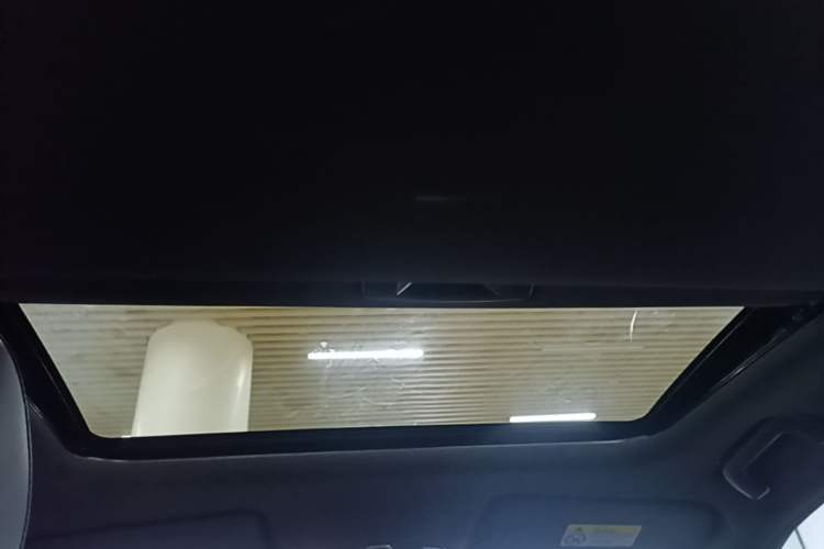 Used GAC Trumpchi EMPOW 2021 270T DCT J15 Version Headliner