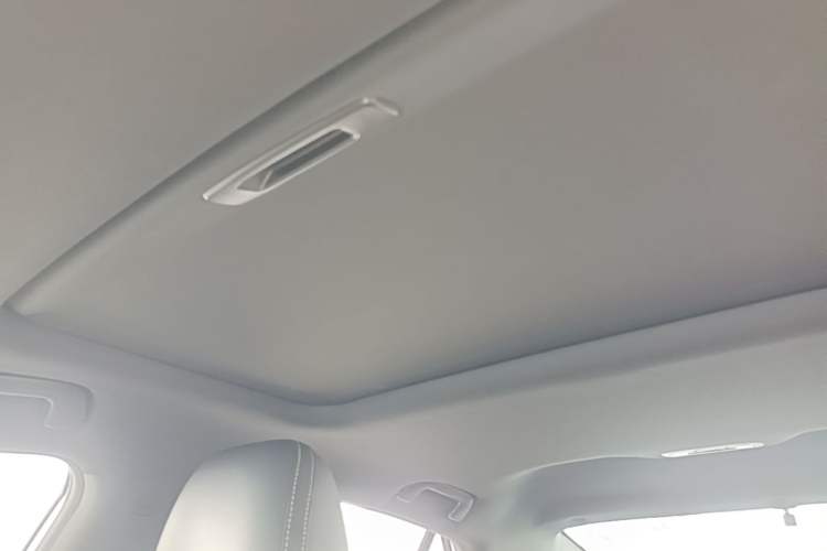 Used GAC Trumpchi EMPOW 2021 270T DCT J15 Version Headliner